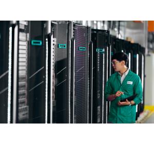 ProLiant DL365 Gen10 Plus Smart Array to NVMe Adapter Kit